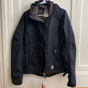 NWT black ski / mountain jacket by Loki
